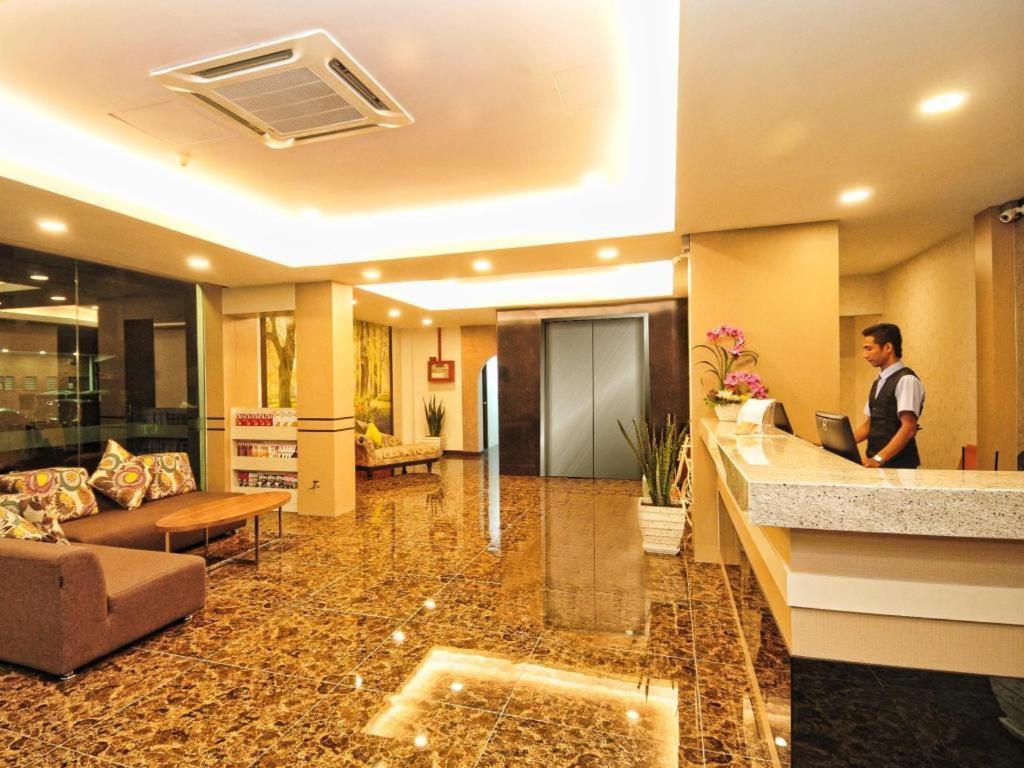 Hotel Zamburger Grand City Malacca Luaran gambar